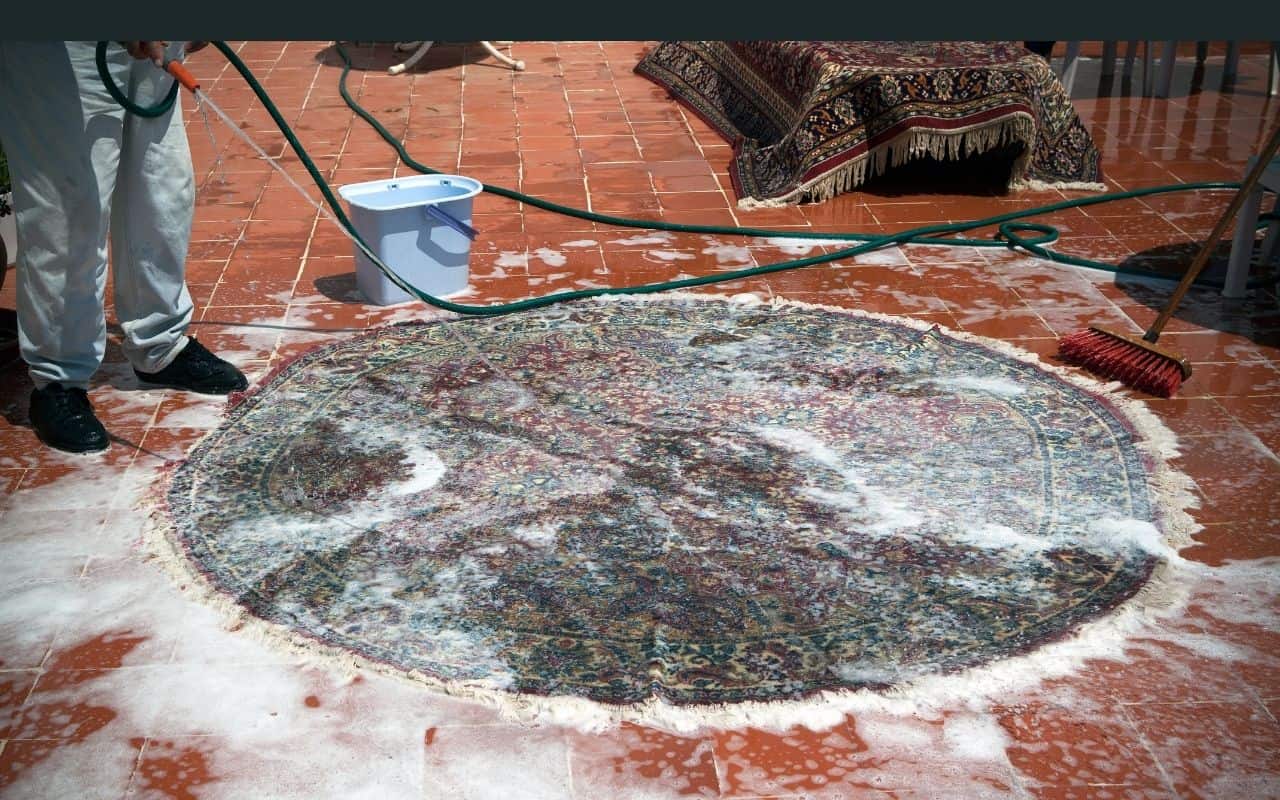 how-are-Oriental-rugs-professionally-cleaned