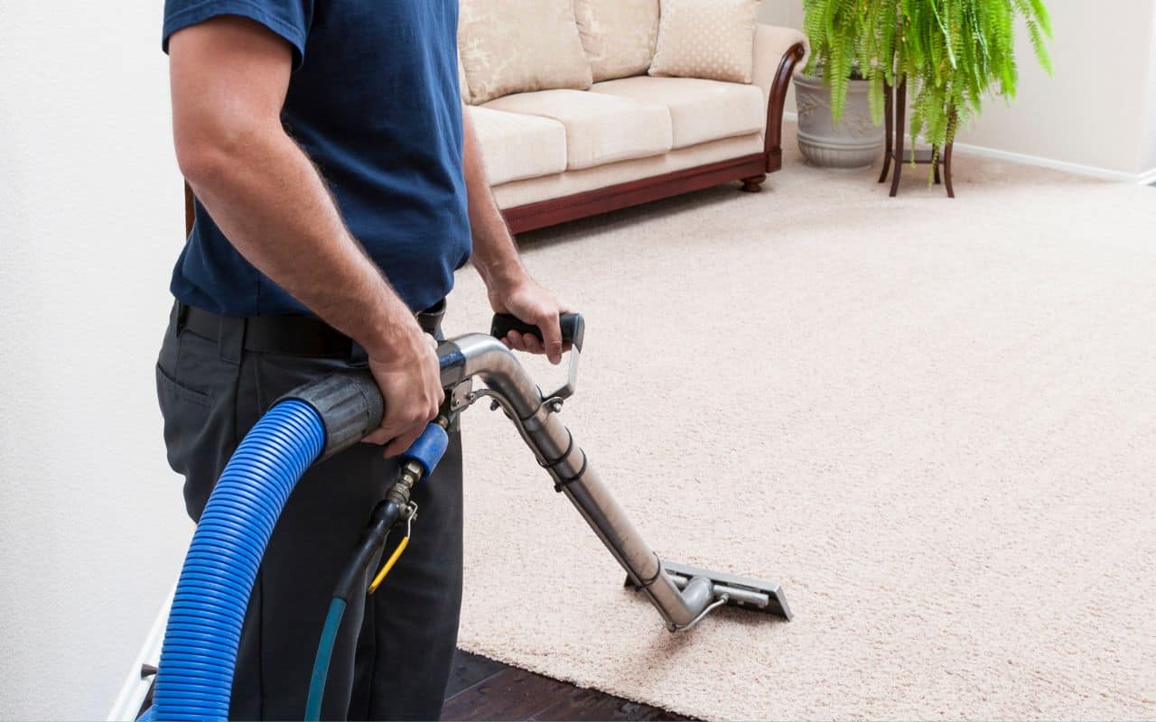 DIY-carpet-cleaning-hazards-and-safety-tips-call-in-the-professionals